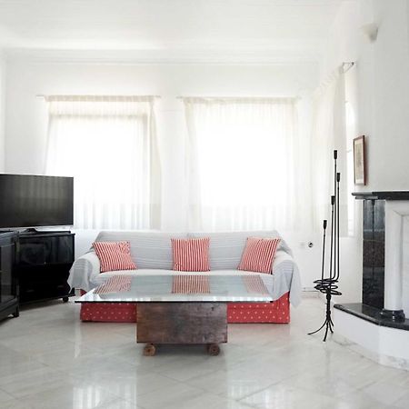 Villa Karras เนอาวรัสนา ภายนอก รูปภาพ